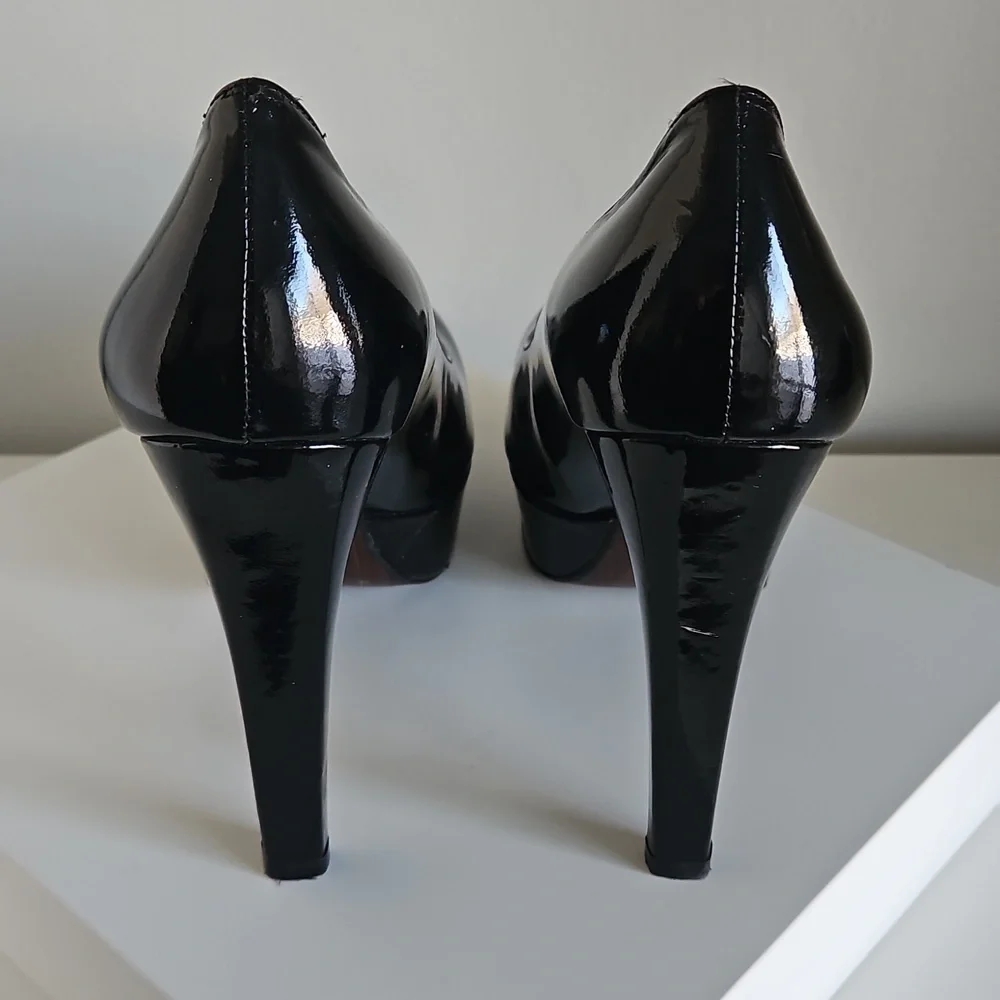 STUART WEITZMAN Elegant Black Women's Patent Leather Heels Size US 9 - Picture 5 of 9
